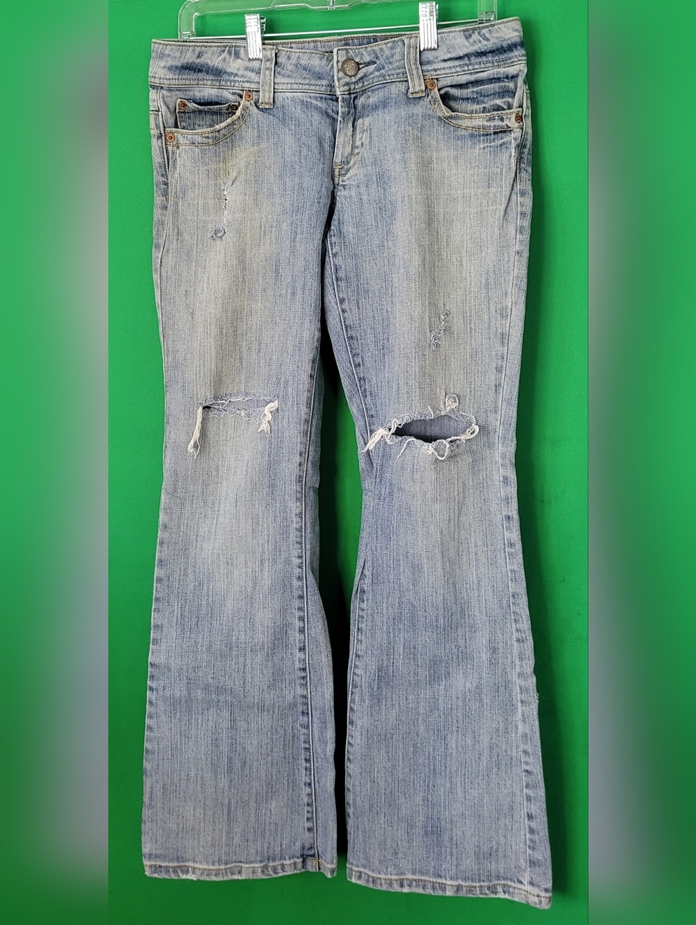 American Eagle Womens 6 Short Light Blue Distressed Y2k Jeans AE Artist Vintage